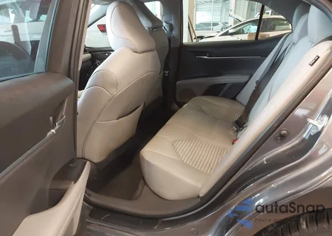 2021 Toyota Camry Se z USA, uszkodzony, nr VIN 4T1G11AK9MU547098